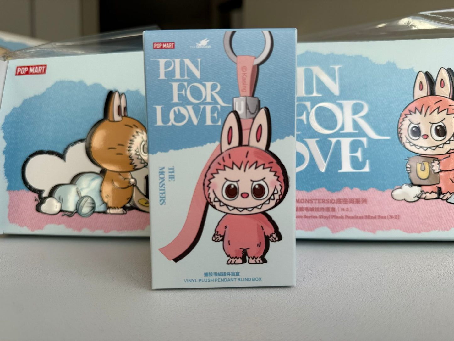 Labubu The Monsters ¨Pin For Love N-Z¨ Blind Box