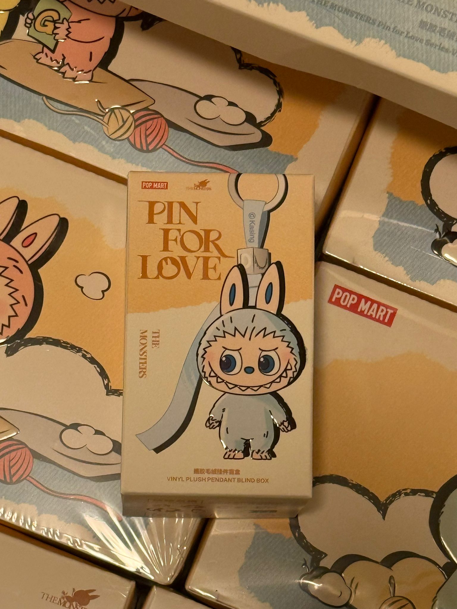 Labubu The Monsters ¨Pin For Love A-M¨ Blind Box