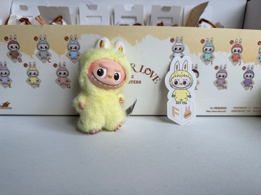 Labubu The Monsters ¨Pin For Love A-M¨ Letter F