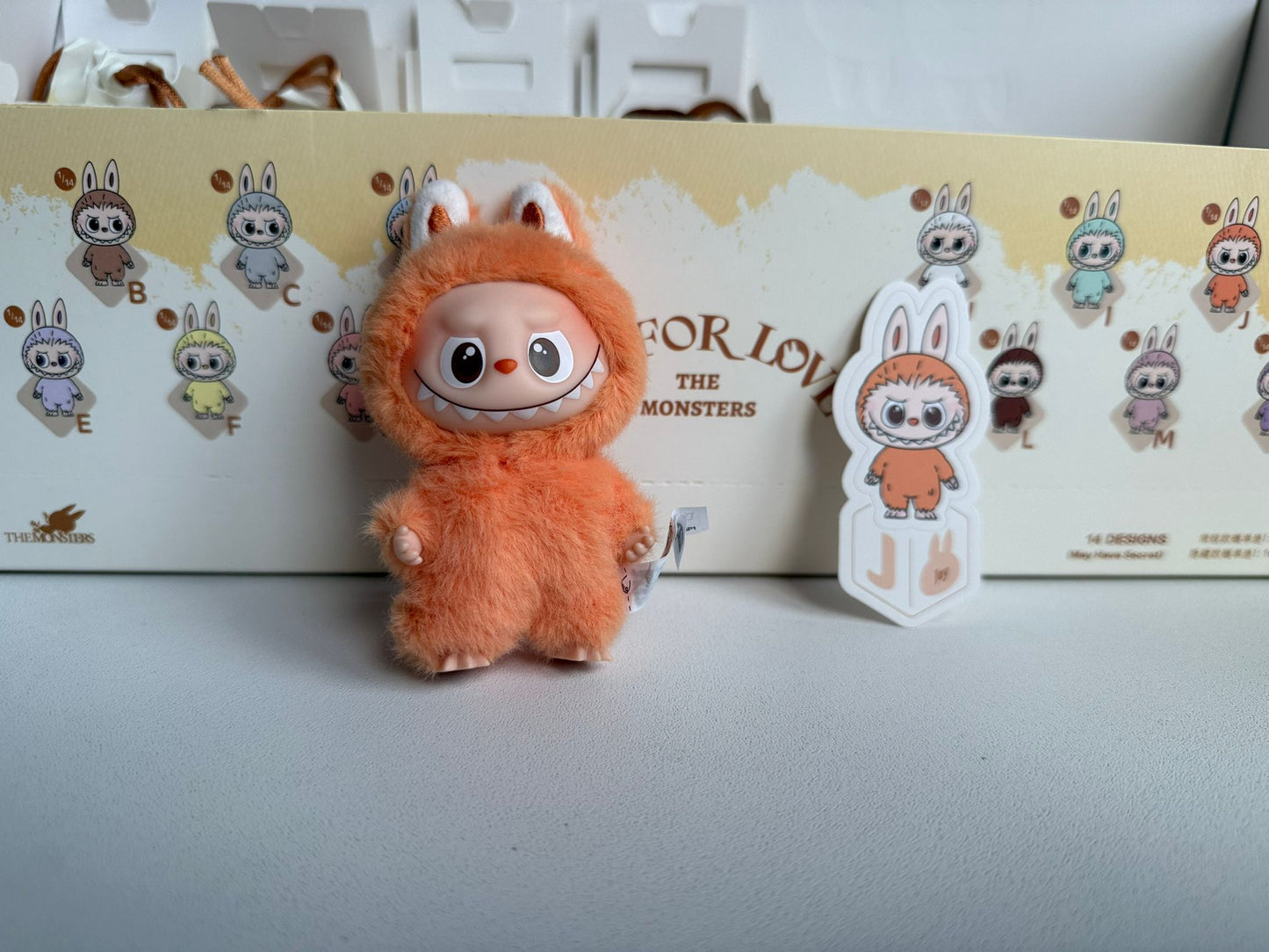 Labubu The Monsters ¨Pin For Love A-M¨ Letter J