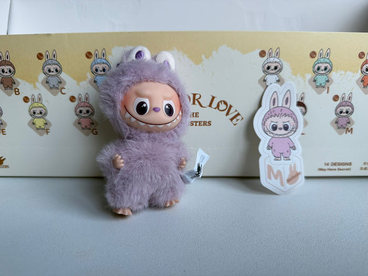 Labubu The Monsters ¨Pin For Love A-M¨ Letter M